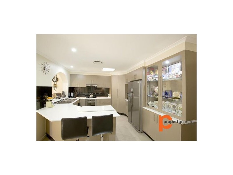 2 Summercrop Place, Werrington Downs NSW 2747