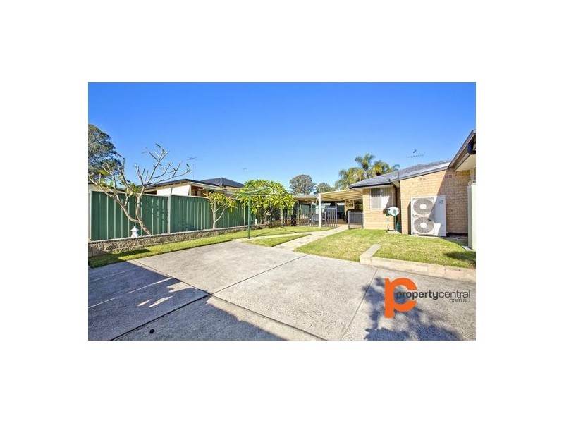 2 Summercrop Place, Werrington Downs NSW 2747