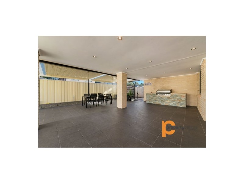 15 Iluka Road, Claremont Meadows NSW 2747