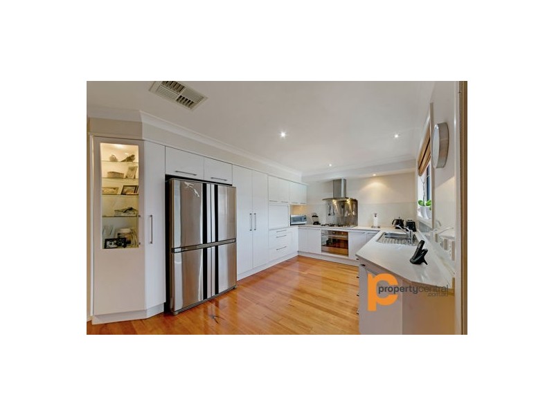 8. Leonay Parade, Leonay NSW 2750