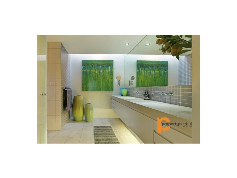 15 Dryad Place, Leonay NSW 2750