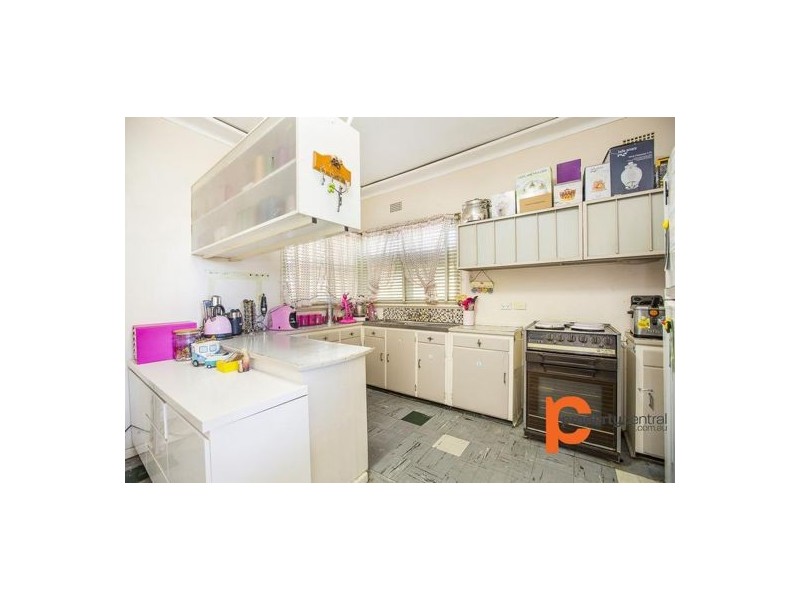 9 Cronin Street, Penrith NSW 2750