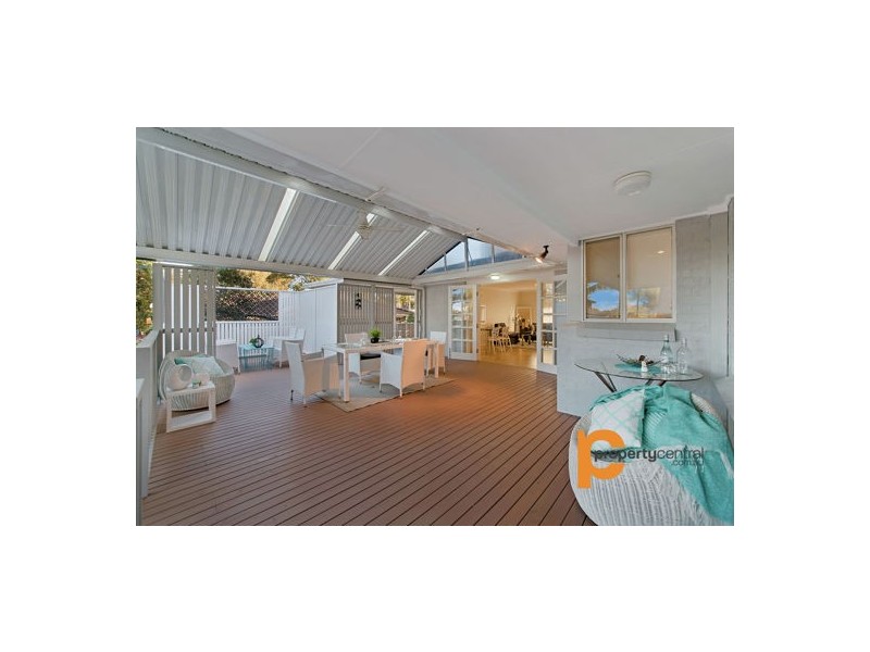 33 Valleyview Crescent, Werrington Downs NSW 2747