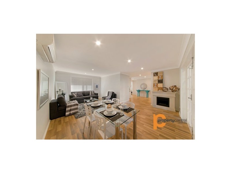 33 Valleyview Crescent, Werrington Downs NSW 2747