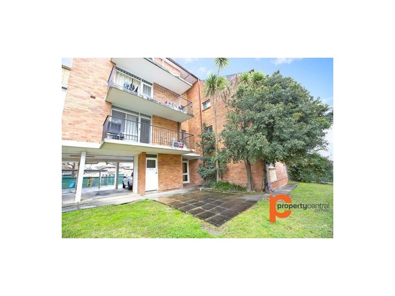 2/193 Derby Street, Penrith NSW 2750