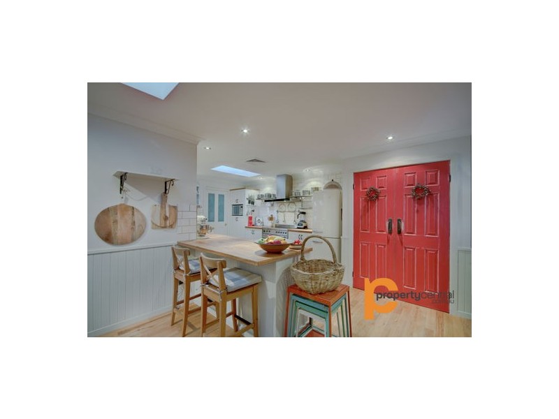 30 Camellia Avenue, Glenmore Park NSW 2745