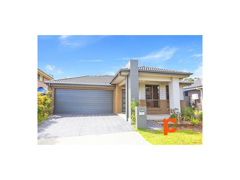 17 Bugle Street, Ropes Crossing NSW 2760