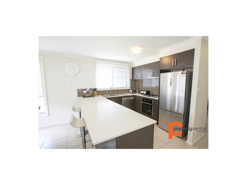 17 Bugle Street, Ropes Crossing NSW 2760