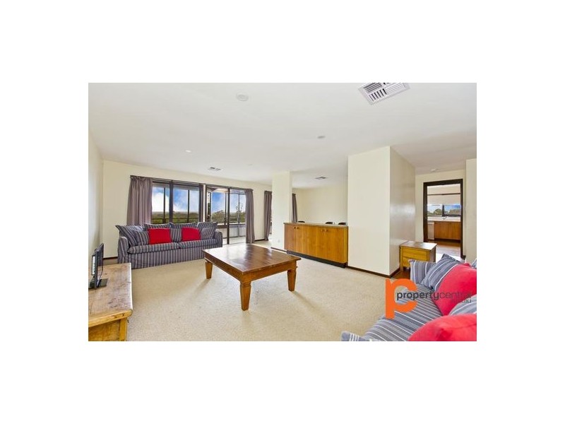 67 Deloraine Drive, Leonay NSW 2750