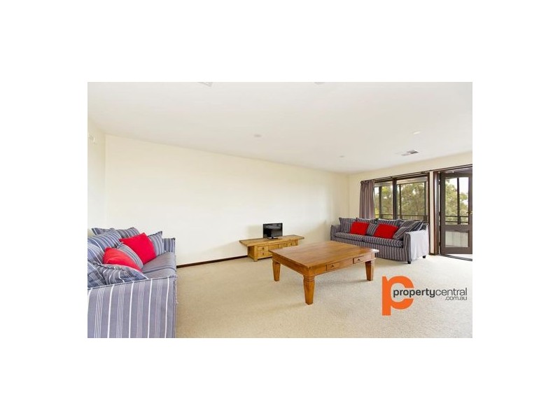 67 Deloraine Drive, Leonay NSW 2750