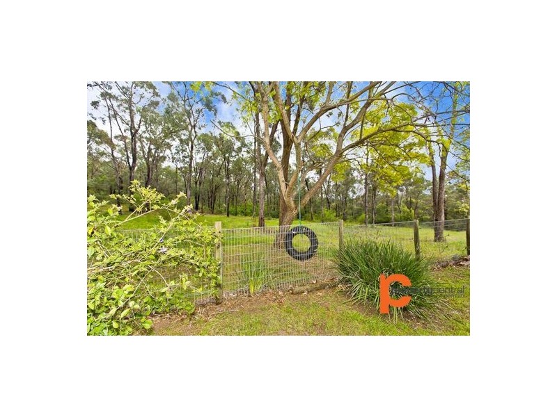 67 Deloraine Drive, Leonay NSW 2750