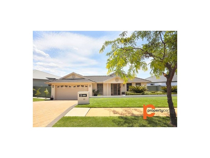 13 Branksome Way, Glenmore Park NSW 2745