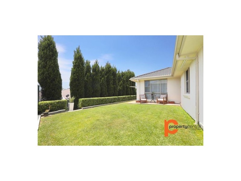 13 Branksome Way, Glenmore Park NSW 2745