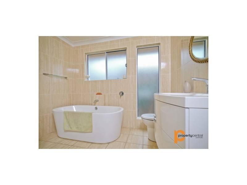 7 Westbank Avenue, Emu Plains NSW 2750