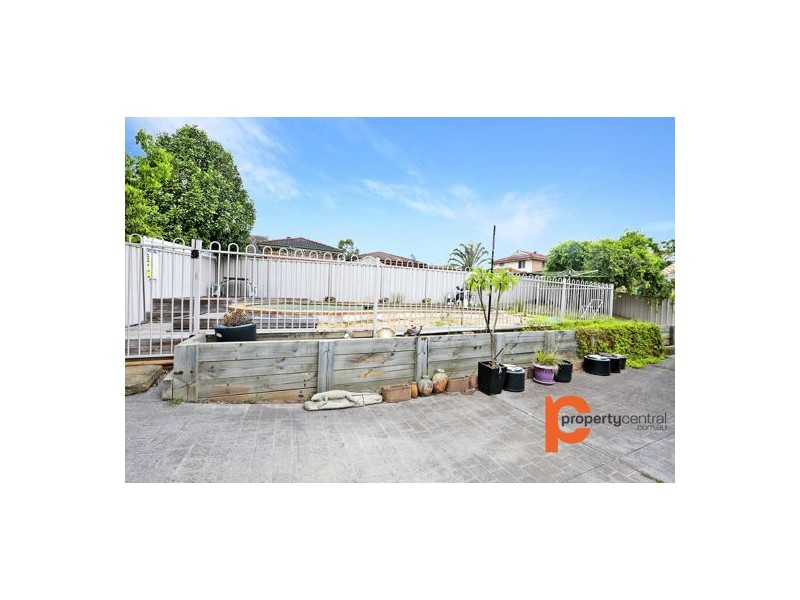 28 Kenneth Slessor Drive, Glenmore Park NSW 2745