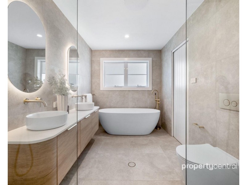 3 Love Avenue, Emu Plains NSW 2750