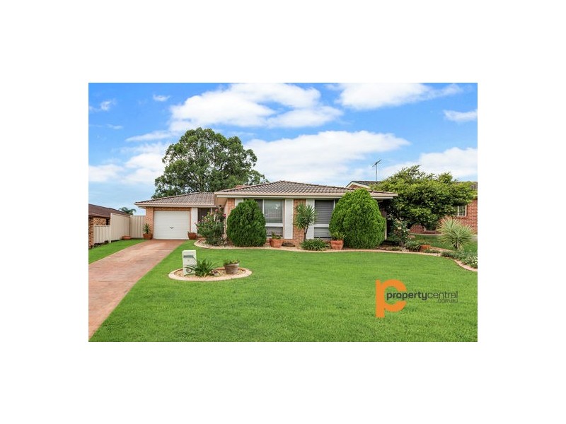 6 Bottle Brush Place, Colyton NSW 2760
