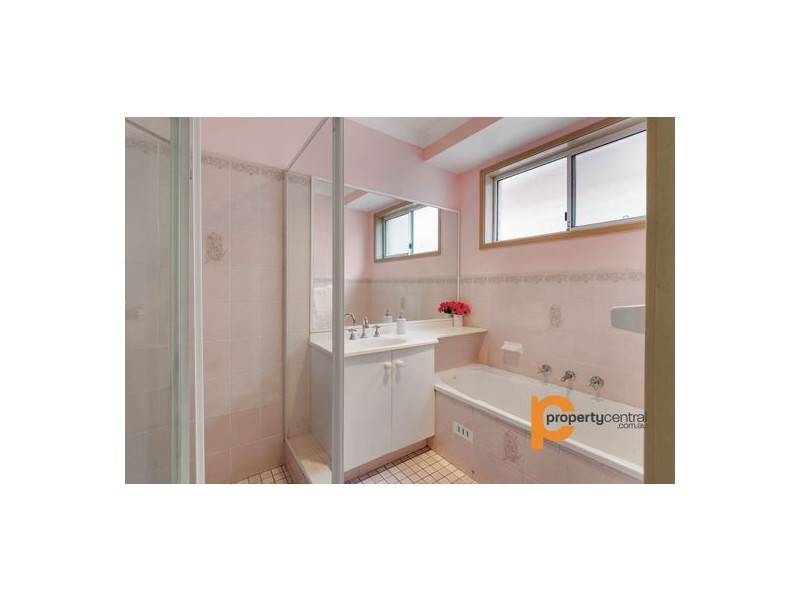 6 Bottle Brush Place, Colyton NSW 2760