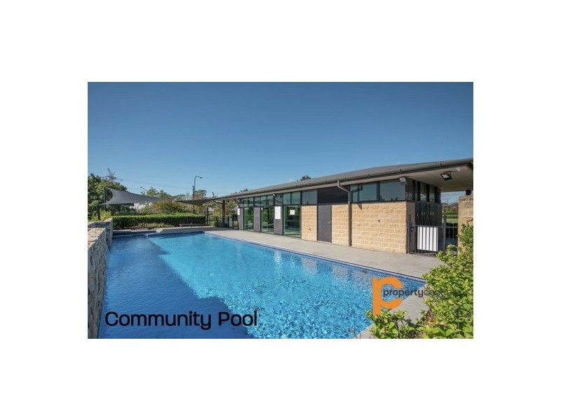 13 Pennard Crescent, Luddenham NSW 2745