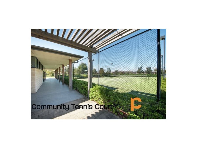 13 Pennard Crescent, Luddenham NSW 2745