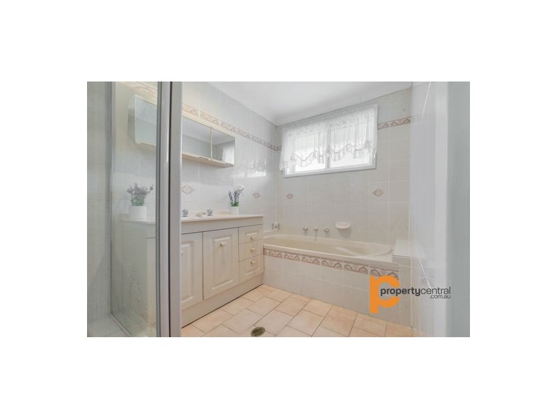 31 Nungeroo Avenue, Jamisontown NSW 2750