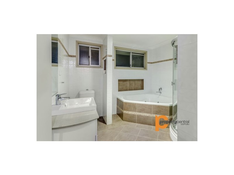 20 Tanbark Circuit, Werrington Downs NSW 2747