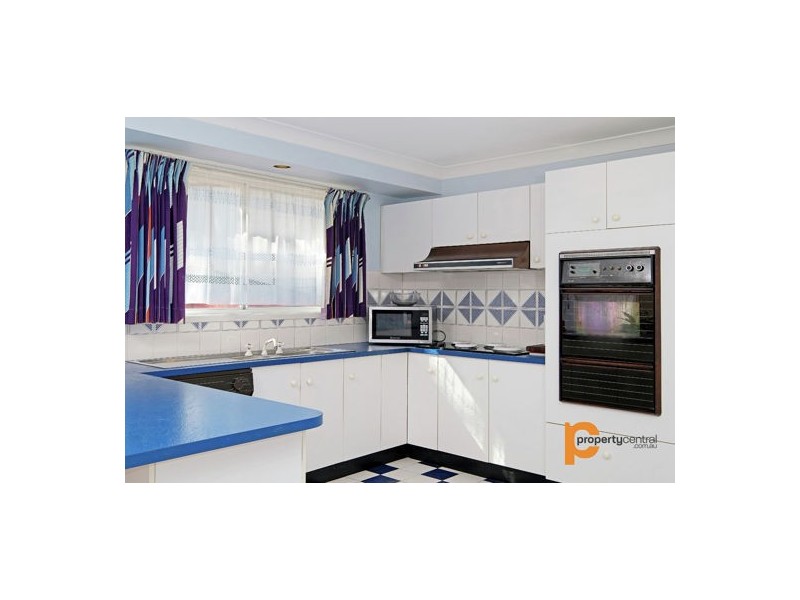 8 Greygums Road, Cranebrook NSW 2749