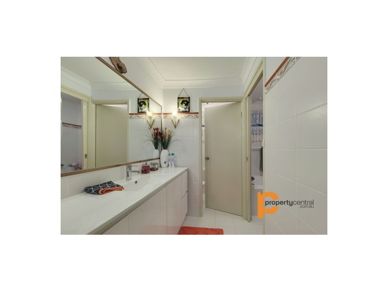 9 Deloraine Drive, Leonay NSW 2750