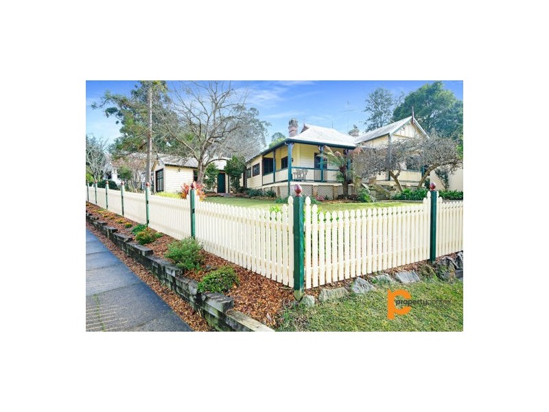 8 Raymond Street, Glenbrook NSW 2773