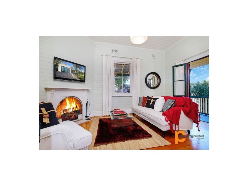 8 Raymond Street, Glenbrook NSW 2773