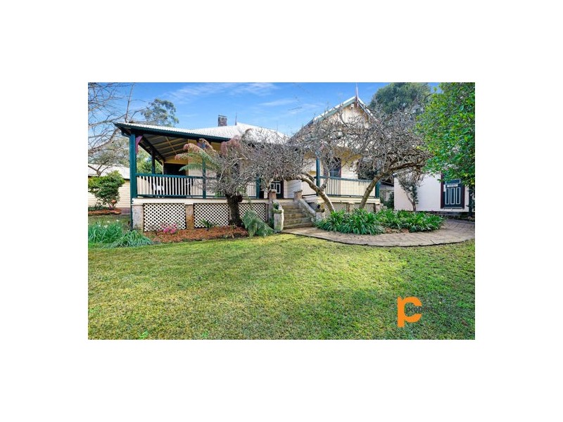 8 Raymond Street, Glenbrook NSW 2773