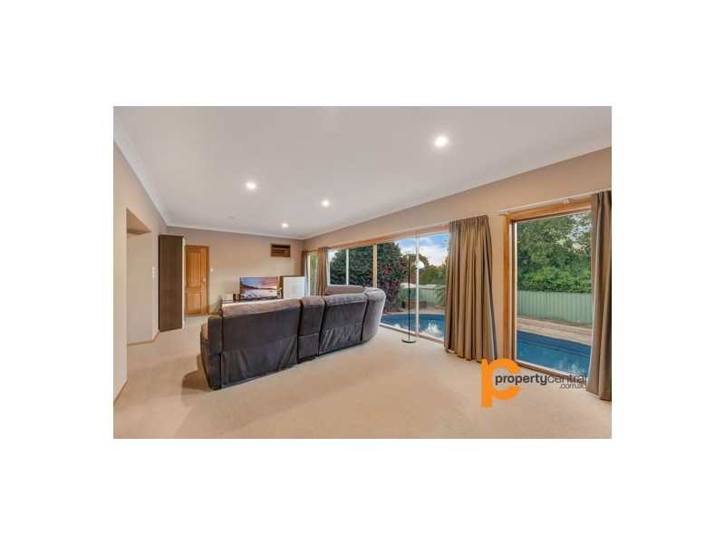 47 Deloraine Drive, Leonay NSW 2750