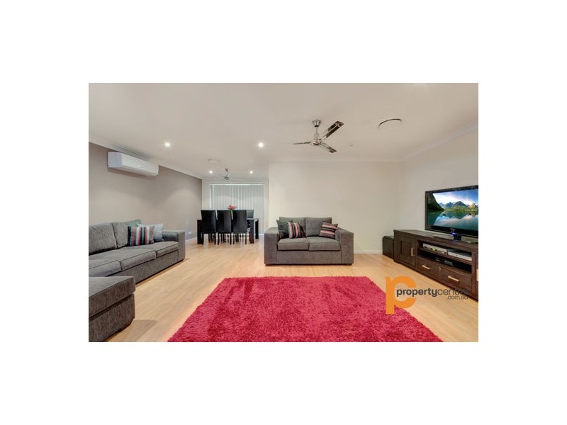 30 Lockyer Avenue, Werrington County NSW 2747