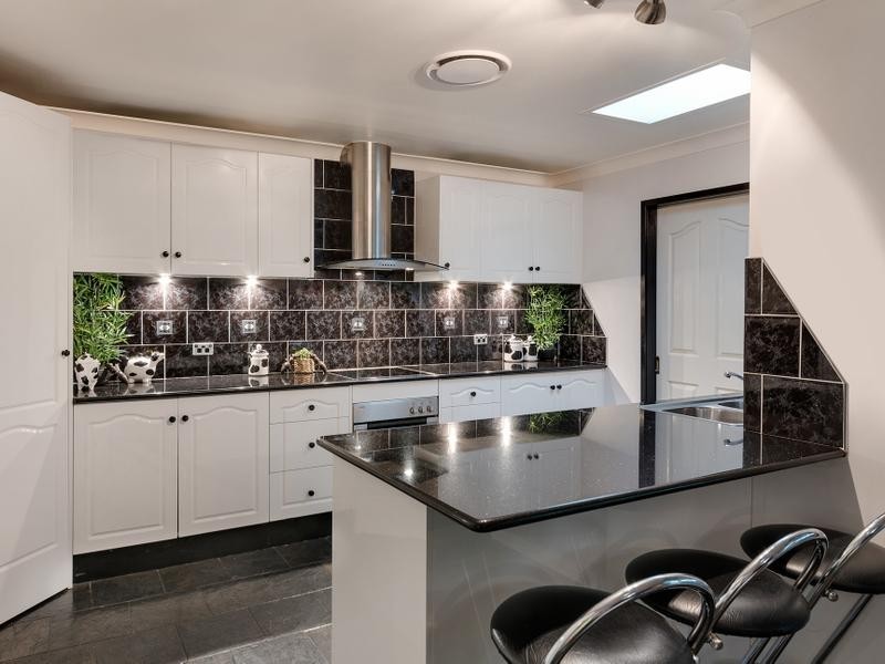 33 McKay Drive, Silverdale NSW 2752