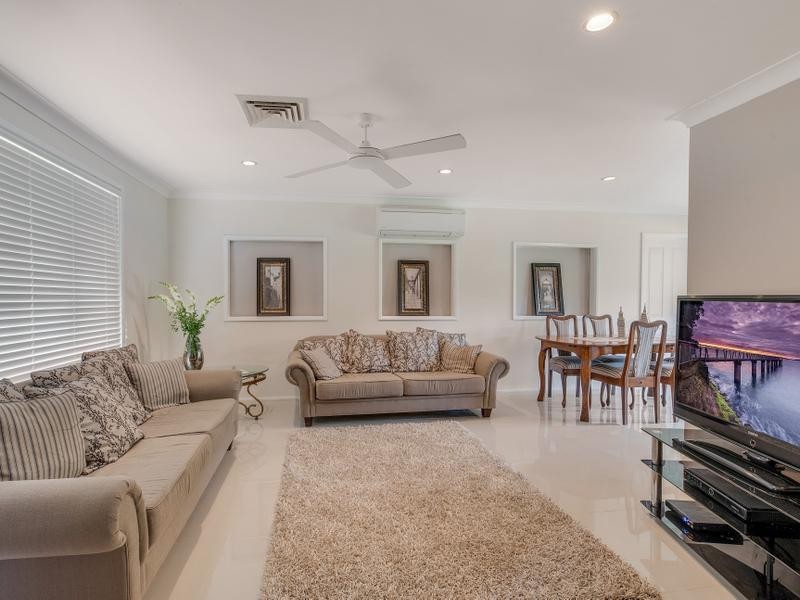 9 Denton Place, Wallacia NSW 2745