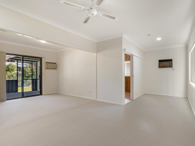 9 First Street, Warragamba NSW 2752