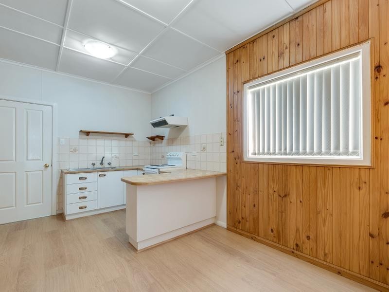 9 First Street, Warragamba NSW 2752