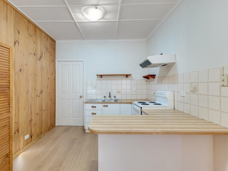 9 First Street, Warragamba NSW 2752