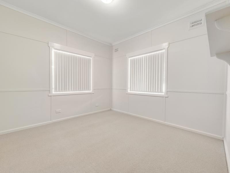 9 First Street, Warragamba NSW 2752