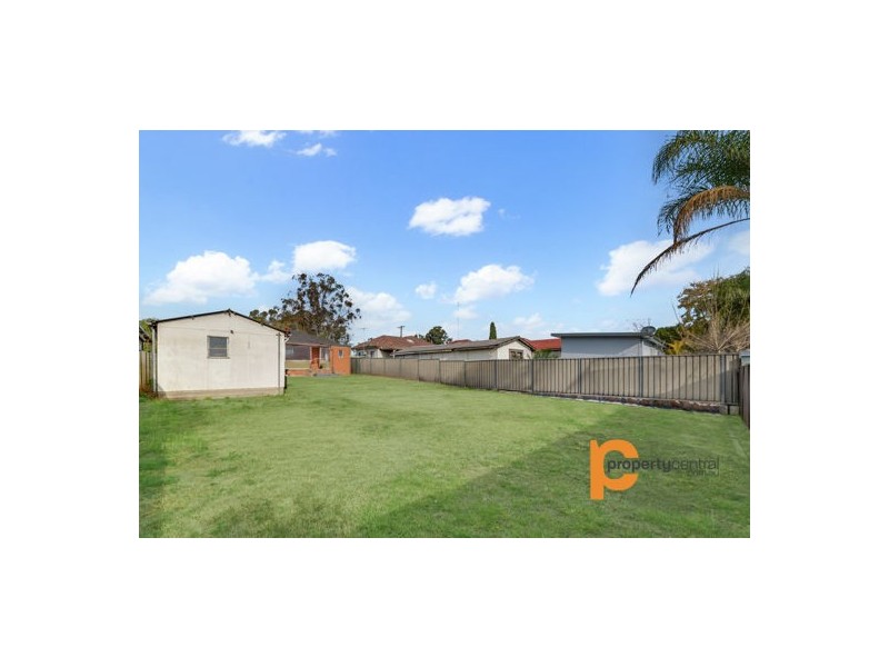 15 Breyley Road, Cambridge Park NSW 2747