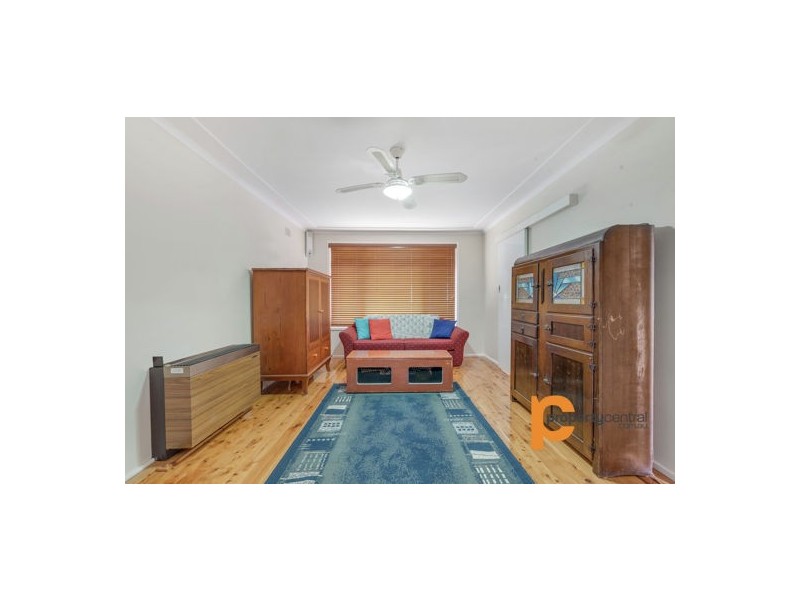15 Breyley Road, Cambridge Park NSW 2747