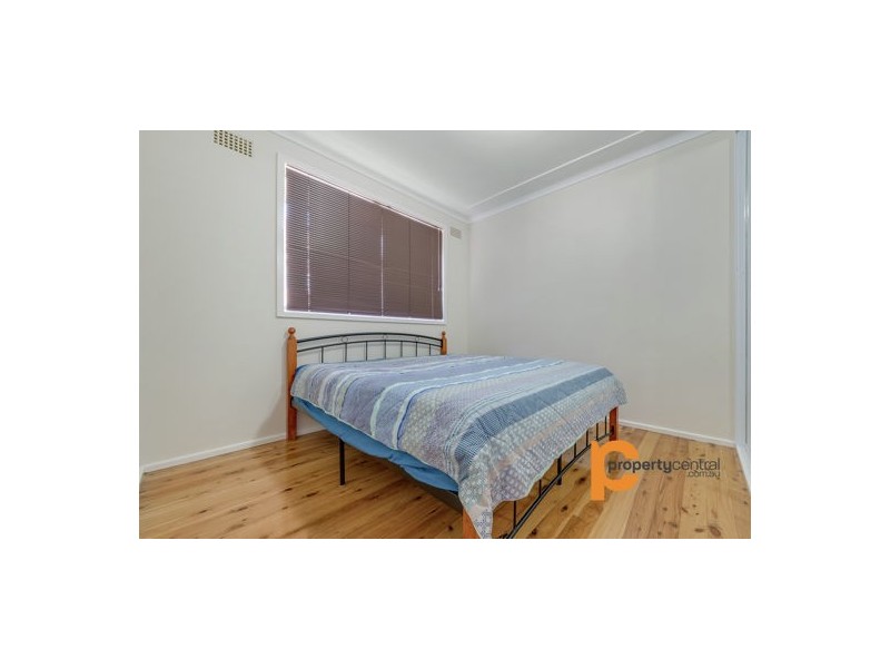 15 Breyley Road, Cambridge Park NSW 2747