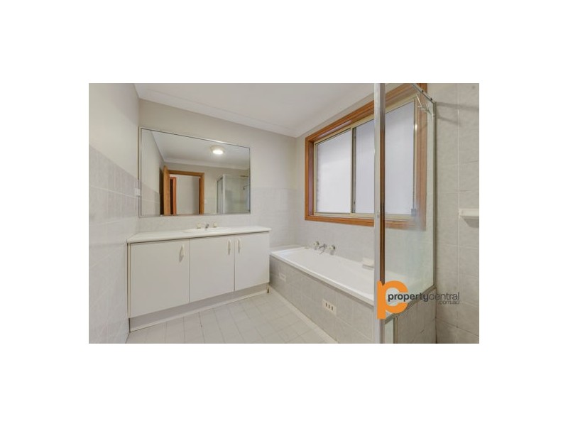 3/3. Santley Crescent, Kingswood NSW 2747