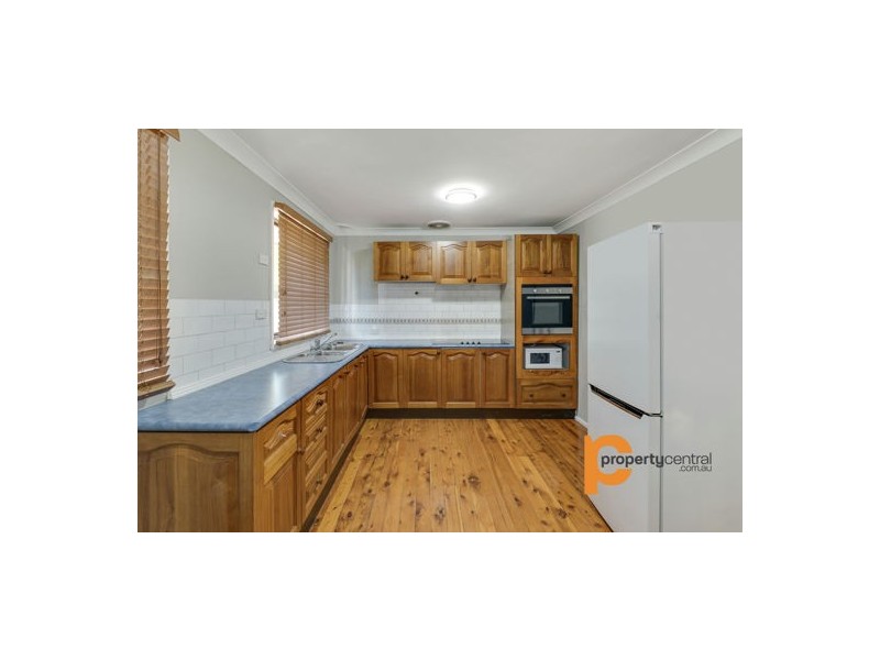 2 Silverdale Road, Wallacia NSW 2745