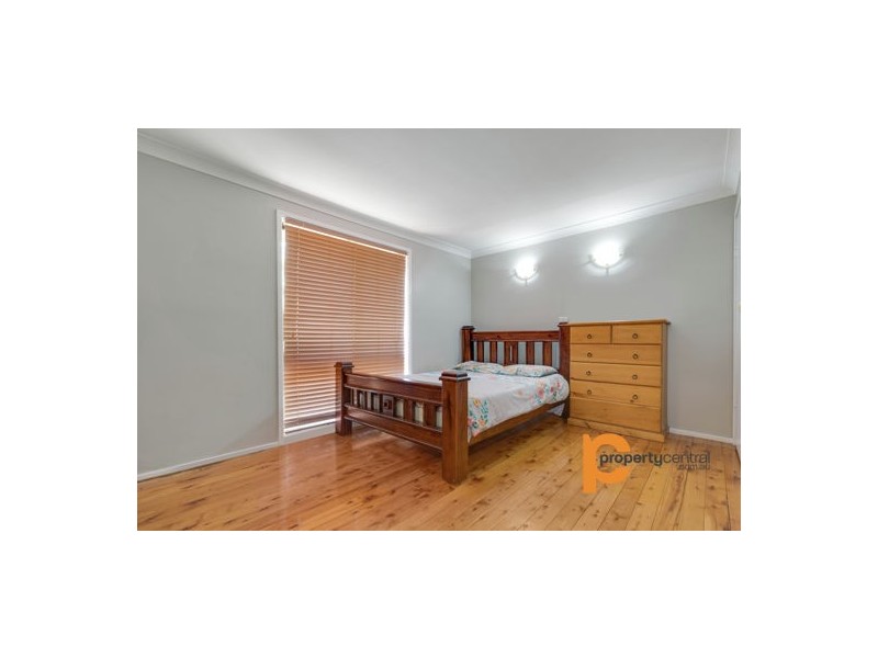 2 Silverdale Road, Wallacia NSW 2745