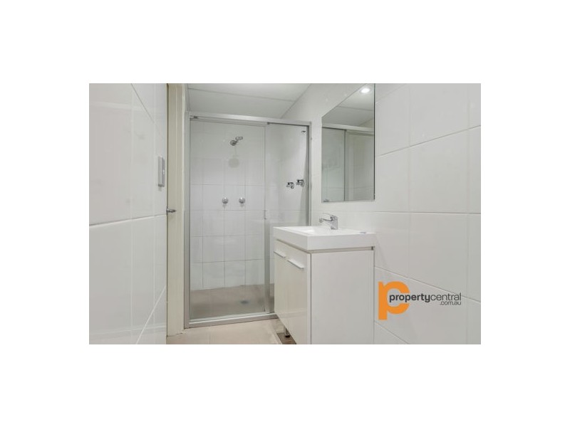 12/13-19 Robert Street, Penrith NSW 2750