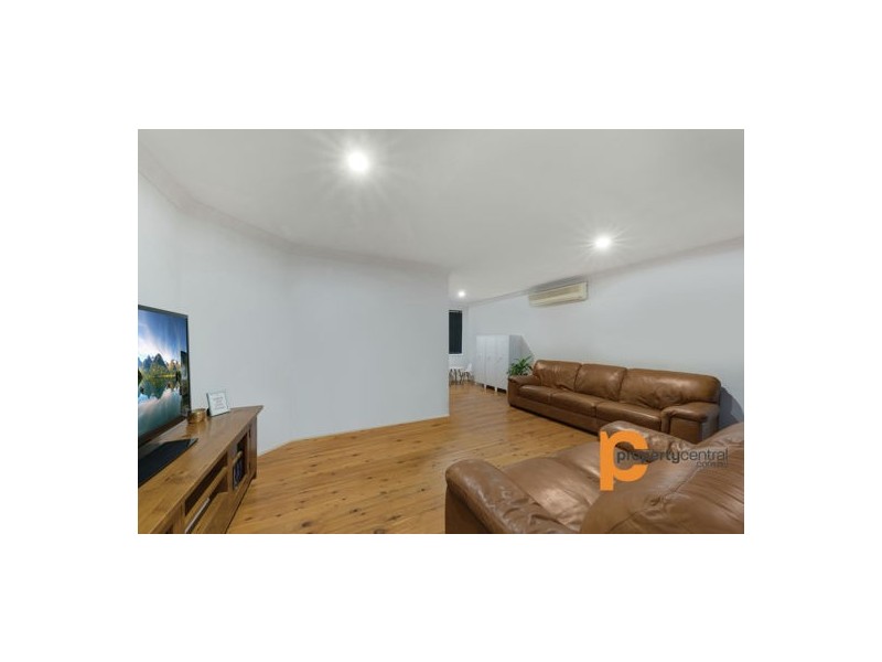 19 Seaton Crescent, Cranebrook NSW 2749