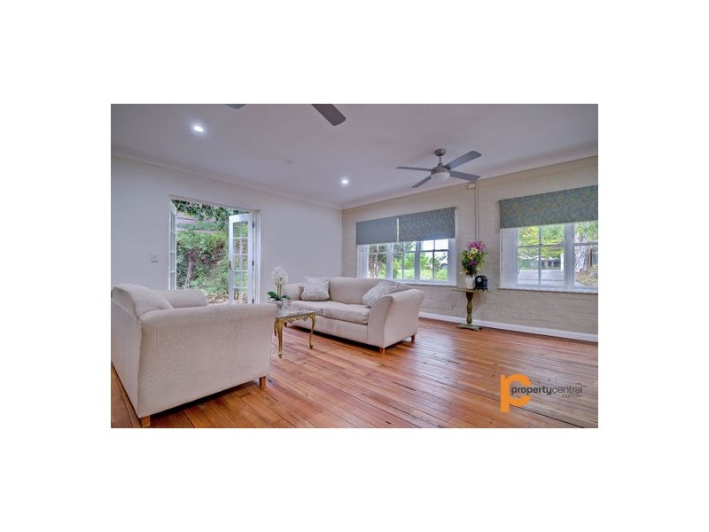 30 Leslie Street, Winmalee NSW 2777