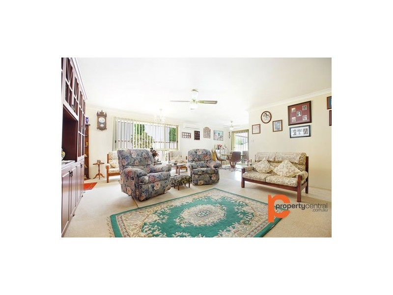 2/68 Woodriff Street, Penrith NSW 2750