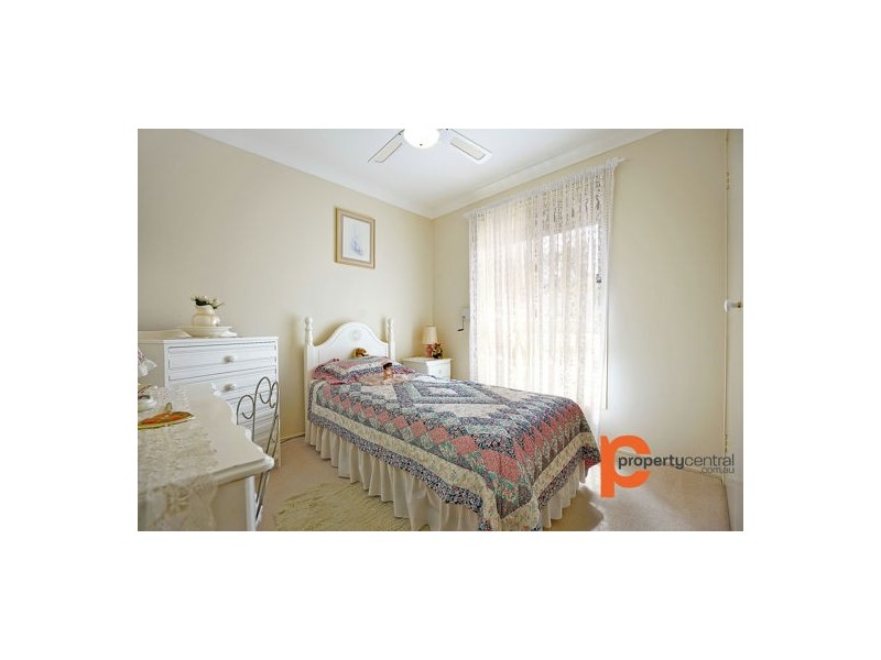 2/68 Woodriff Street, Penrith NSW 2750